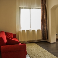 thumb-p5625d76acc5b51031-camera-tripla-apartament-piscul-negru5_medium.jpg