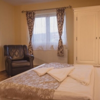 thumb-p564b3fd13f4764895-54382167.jpg